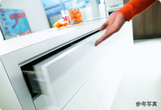 Brillia 辰巳 CANAL TERRACE　Kitchen　キッチン　プルモーションレール