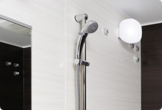 Brillia 辰巳 CANAL TERRACE　Bath Room　浴室・洗面・トイレ　スライド＆マッサージシャワー