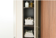 Brillia 武蔵小杉 　Sanitary　サニタリー　リネン庫