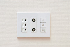 Brillia 武蔵小杉 　マルチメディアコンセント