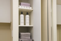 Brillia 滝野川 　Bath/Powder Room　バス・パウダールーム　リネン庫