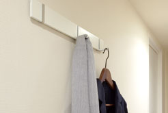 Brillia 日本橋人形町 　Comfortable　快適性　コート掛け