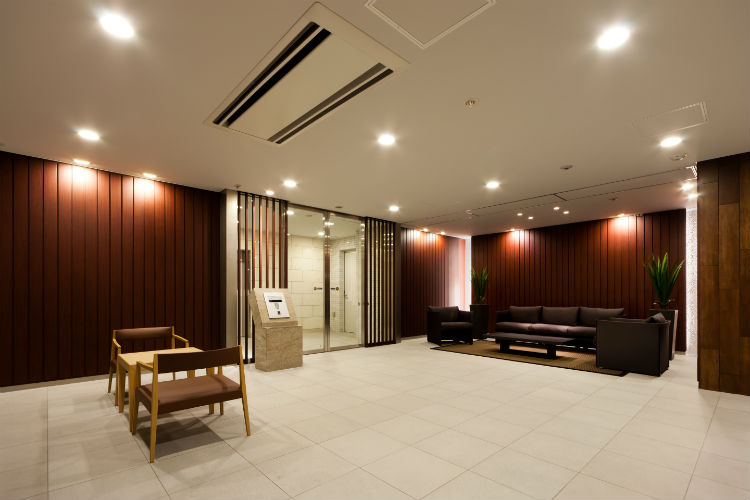 Brillia 青葉荏田　居住者を迎え入れるゲート