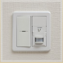 Brillia 成増 The Hilltop　Amenity　アメニティ　人感センサー付玄関照明