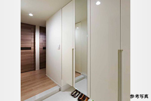 Brillia 東大前　Amenity　アメニティ　姿見の鏡