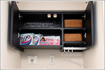 Brillia 西荻窪　Powder Room　浴槽・洗面　ランドリーキャビネット