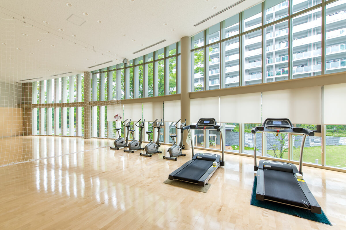 Brillia 多摩ニュータウン 　フィットネススタジオ
