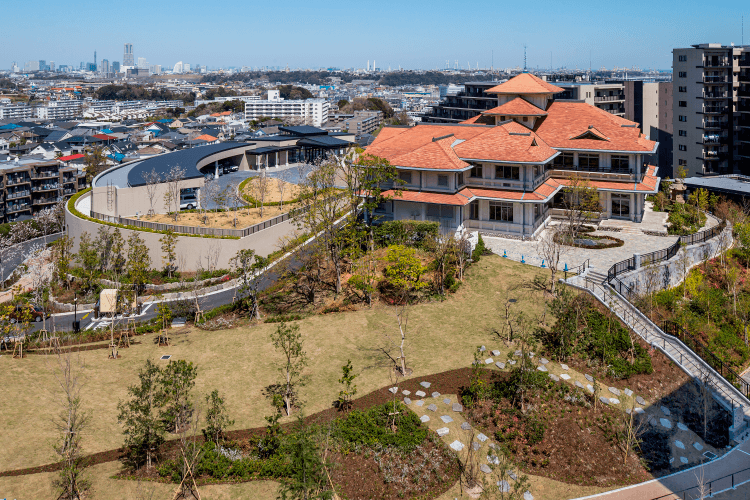 Brillia City 横浜磯子　眺望を楽しむ場所　セントラルガーデン