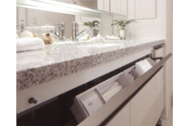 Brillia 大山町 　Powder Room　洗面・トイレ　スマートポケット