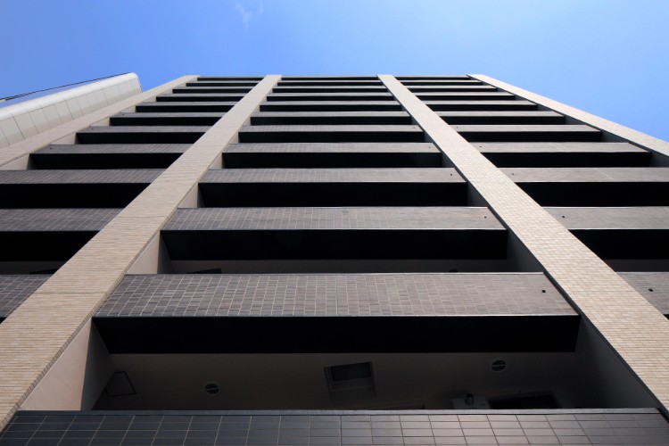 Brillia 日本橋浜町 　隅田川のきらめきと繊細な美