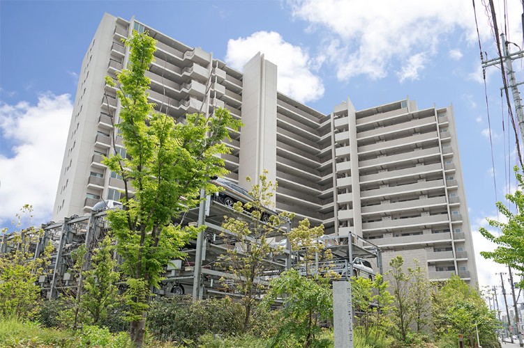 Brillia 草加 GRAND-SUITE　迎賓の庭