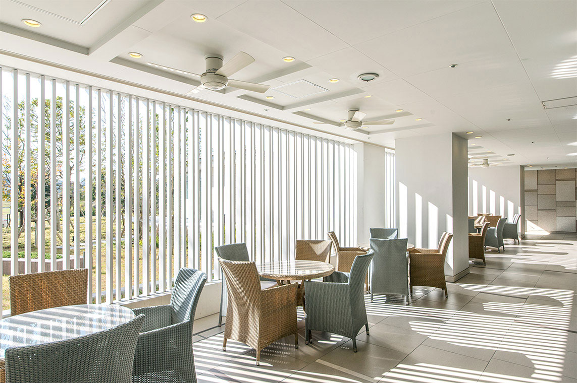 スカイズ タワー＆ガーデン　コモンラウンジ