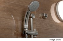 Brillia 武蔵中原　Bath Room　浴室　スライド式シャワーバー