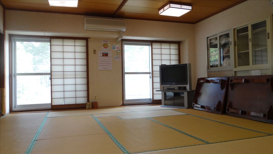 東建座間ハイツ　娯楽室