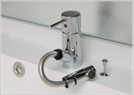 Brillia 横浜仲町台　Powder Room　浴室・洗面　洗面シングルレバー混合水栓