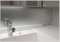 Brillia 横浜仲町台　Powder Room　浴室・洗面　フロストミラー貼り