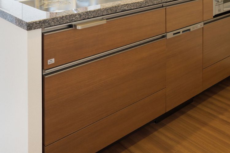 Brillia 早稲田 　Kitchen　キッチン　ソフトクローズ機能付スライド収納