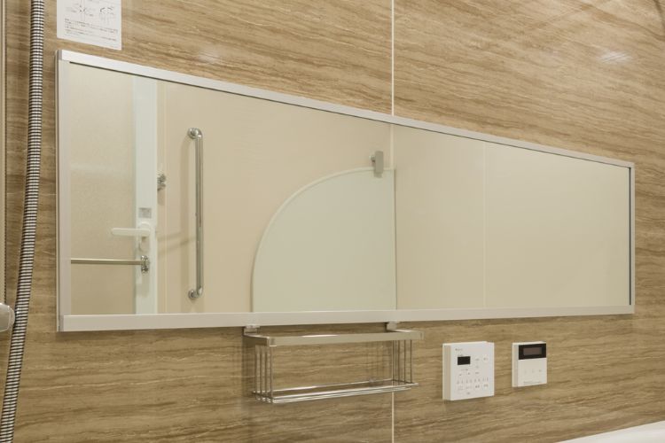 Brillia 早稲田 　Bath Room　浴室　ワイドミラー