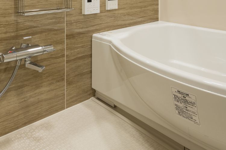 Brillia 早稲田 　Bath Room　浴室　低床式バス