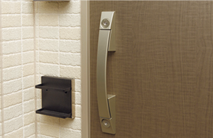 Brillia 下丸子　Amenity　アメニティ　プッシュプルドアハンドル