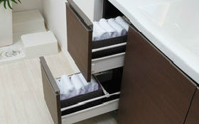 Brillia 横浜鶴ヶ峰　2段スライド収納