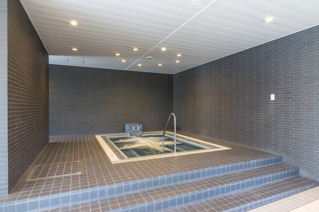 ベイズ タワー＆ガーデン　SKYZ TOWER & GARDEN　共通施設　ジェットバス