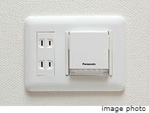 Brillia 上野松が谷　Safety　防災　足元保安灯