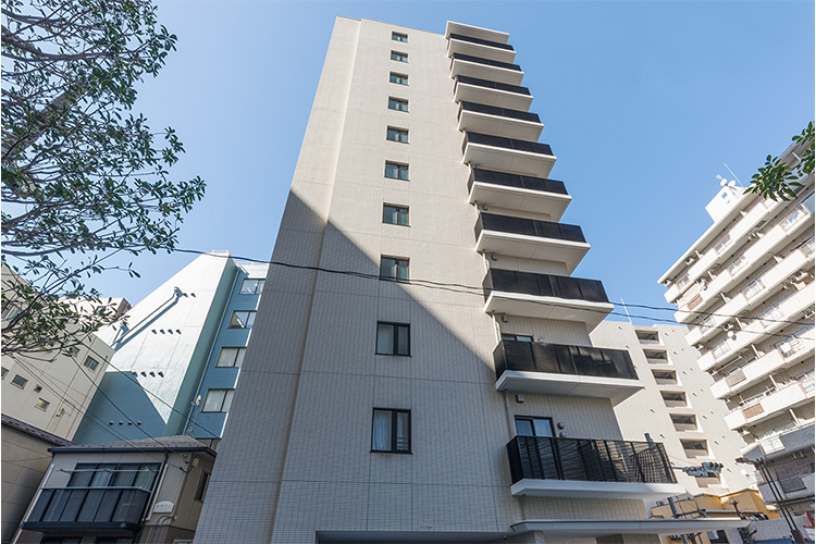 Brillia THE RESIDENCE TOKYO YAESU AVENUE　プライバシーと開放感