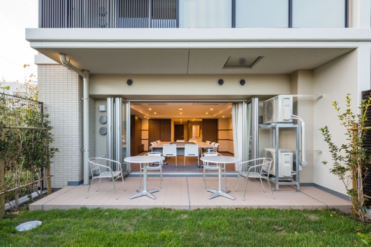 Brillia 小金井桜町　Public area　共用施設　PUBLIC TERRACE　ファブリックテラス