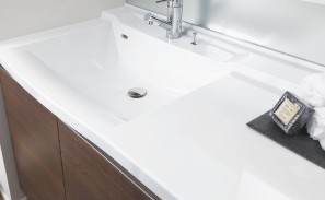 Brillia 小金井桜町　Powder Room　洗面室　偏芯ボウル