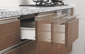 Brillia 小金井桜町　Kitchen　キッチン　ソフトクローズ