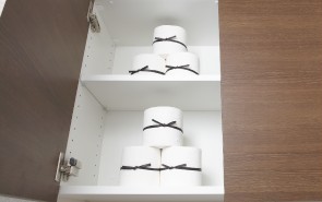 Brillia 小金井桜町　Toilet　トイレ　トイレ吊戸棚