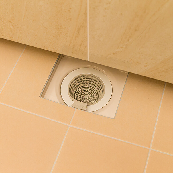 Brillia Tower 上野池之端　Bath Room　浴室　くるりんポイ排水口