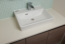 Brillia 上野 The Residence　オンボウル型洗面化粧台