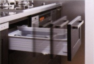 Brillia大井町 The Residence　Kitchen　キッチン　ソフトクローズ機能付収納