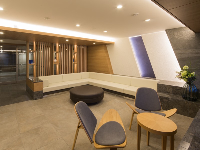 Brillia 東戸塚　気品と品格のラウンジ