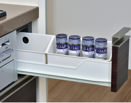 Brillia 品川戸越 耀邸　Kitchen　キッチン　スパイスラック