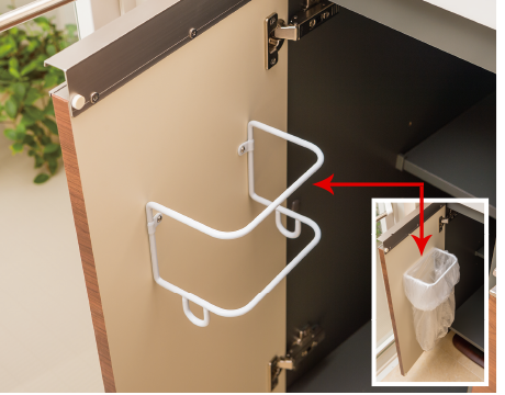 Brillia 品川戸越 耀邸　Sanitary　水周り　開き扉収納