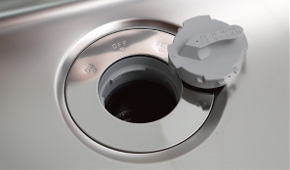 Brillia Tower 横浜東神奈川　Kitchen　キッチン　ディスポーザー