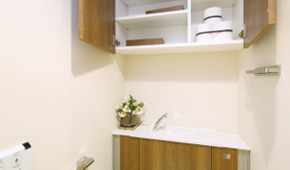 Brillia Tower 横浜東神奈川　Sanitary　水周り　戸棚＆キャビネット