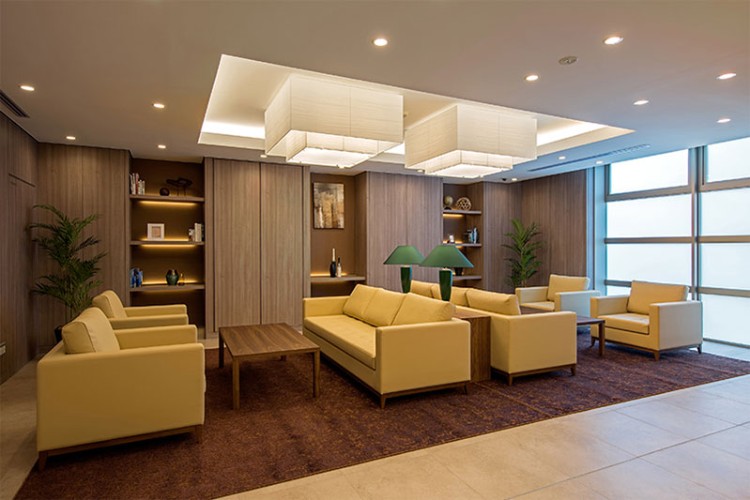 Brillia Tower 横浜東神奈川　ラウンジ