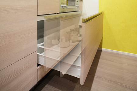 Brillia 鷺沼一丁目　Kitchen　キッチン　プルモーションスライド収納