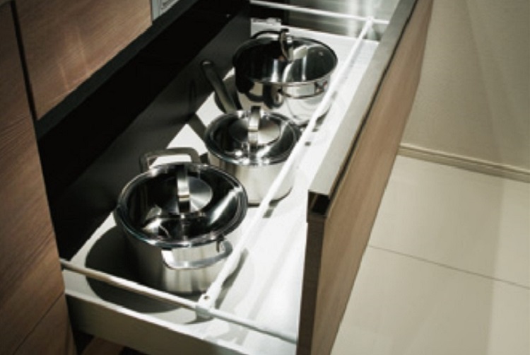 Brillia 本郷 Residence　ホーロー底板