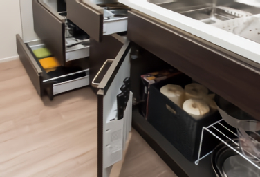 Brillia 東中野ステーションフロント　Kitchen　キッチン　スライド収納