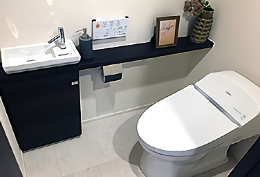 Brillia 東中野ステーションフロント　Powder Room　洗面・トイレ　ウォッシュレット一体型トイレ