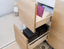 Brillia 大山 Park Front　Bath Room&Powder Room　浴室・洗面　ソフトクローズ機能付きキャビネット