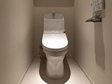 Brillia 一之江　Powder Room　浴室・洗面・トイレ　節水型トイレ