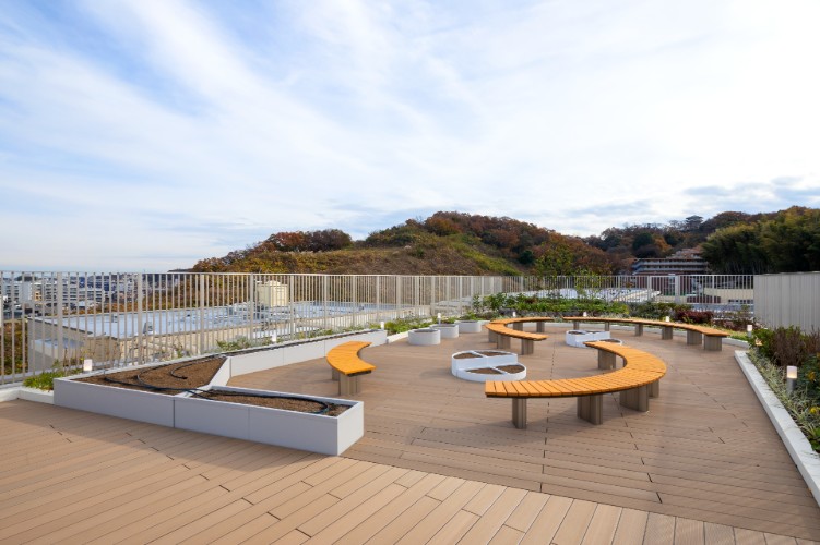 Brillia 向ヶ丘遊園　スカイガーデン