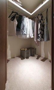 Brillia 向ヶ丘遊園　Storage　収納　ウォークインクロゼット