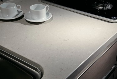 Brillia 秋葉原　Kitchen　キッチン　シーザーストーンキッチン天板